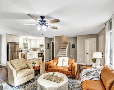 3017 Valley View Drive - Photo Thumbnail 23