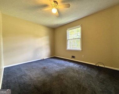 405 Elder Road - Photo Thumbnail 6