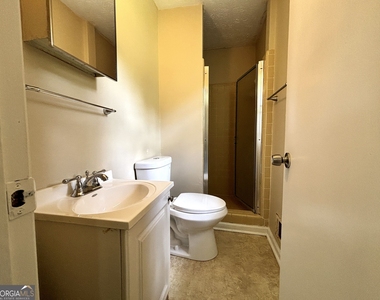 405 Elder Road - Photo Thumbnail 10