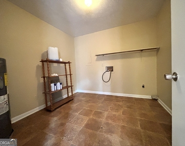 405 Elder Road - Photo Thumbnail 13