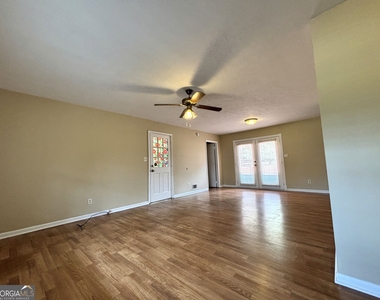 405 Elder Road - Photo Thumbnail 12