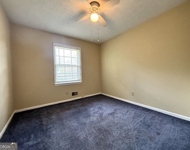 405 Elder Road - Photo Thumbnail 4