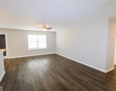 216 Evans Terrace - Photo Thumbnail 2