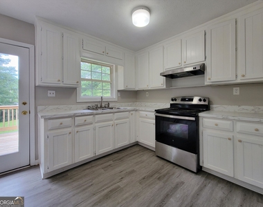 858 Pine Shadow Lane - Photo Thumbnail 3