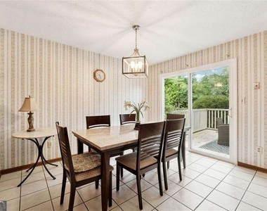 3655 Winters Hill Drive - Photo Thumbnail 8
