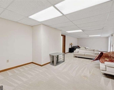 3655 Winters Hill Drive - Photo Thumbnail 20