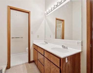 3655 Winters Hill Drive - Photo Thumbnail 19