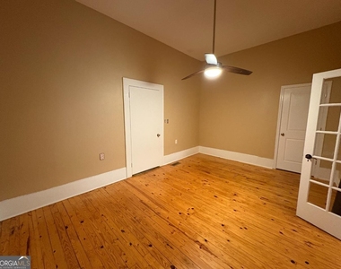 599 Gordon Street - Photo Thumbnail 25