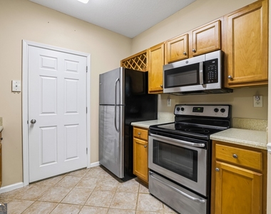 4333 Dunwoody Park - Photo Thumbnail 10