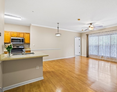 4333 Dunwoody Park - Photo Thumbnail 8