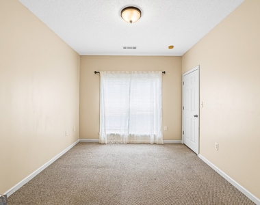 4333 Dunwoody Park - Photo Thumbnail 11