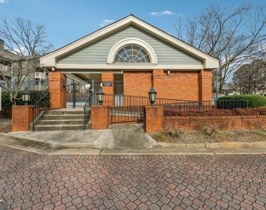 434 Mcgill Place Ne - Photo Thumbnail 31
