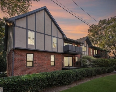 6851 Roswell Road - Photo Thumbnail 4