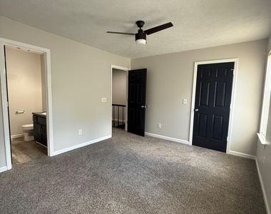 6458 Bedford Lane - Photo Thumbnail 17
