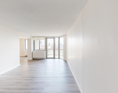 401 E 34th St - Photo Thumbnail 2