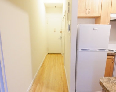 427 East 76th Street - Photo Thumbnail 13