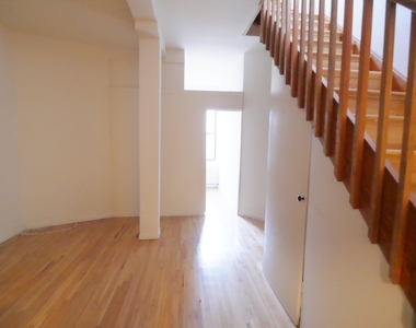 427 East 76th Street - Photo Thumbnail 4