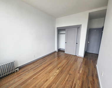 3920 Broadway - Photo Thumbnail 5