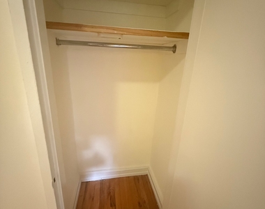 East 81st - Photo Thumbnail 7