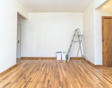 650 Crown Street - Photo Thumbnail 1
