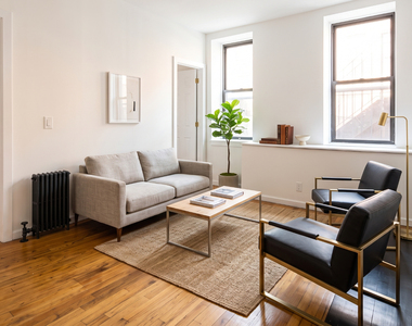 186 Claremont Avenue - Photo Thumbnail 5