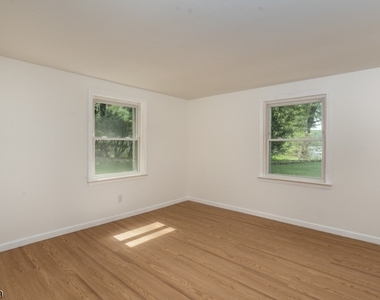 23 Cabot Ln - Photo Thumbnail 27