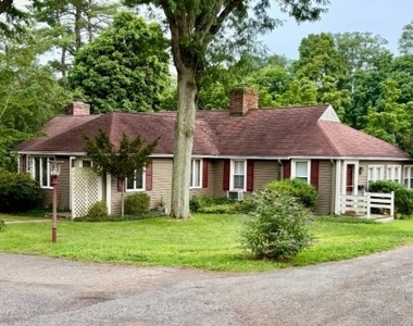 22 Cooks Cross Rd - Photo Thumbnail 1