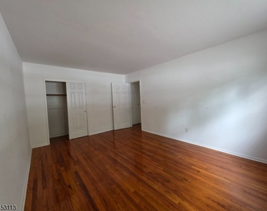 87 Elm Rd - Photo Thumbnail 11