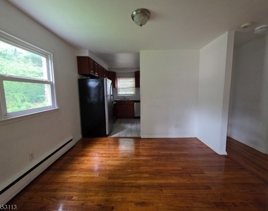 87 Elm Rd - Photo Thumbnail 3