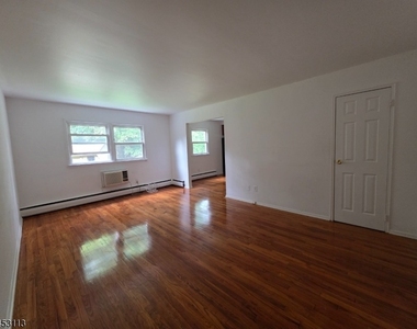 87 Elm Rd - Photo Thumbnail 1