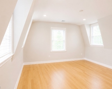 528 Cumberland St - Photo Thumbnail 23