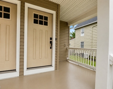 528 Cumberland St - Photo Thumbnail 2