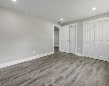 2 Stiles Ln - Photo Thumbnail 12
