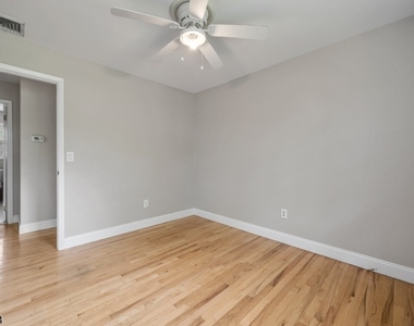 2 Stiles Ln - Photo Thumbnail 23