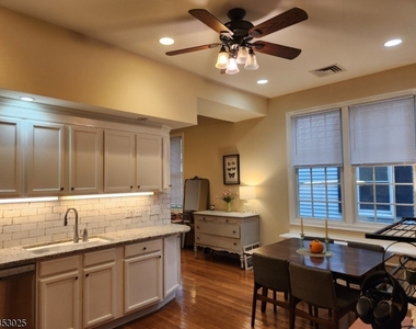19 Western Ave - Photo Thumbnail 5