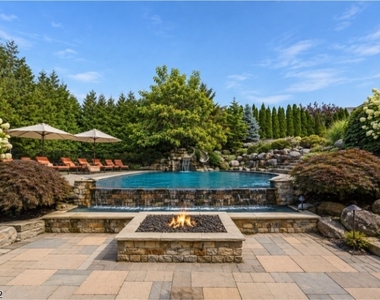 14 Michele Lane - Photo Thumbnail 36