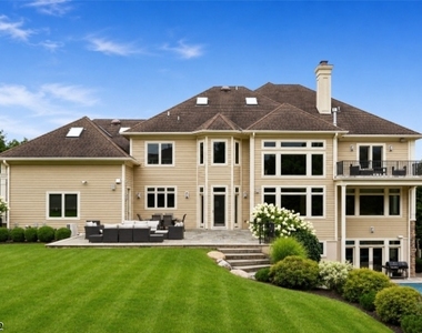 14 Michele Lane - Photo Thumbnail 39