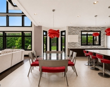 14 Michele Lane - Photo Thumbnail 16