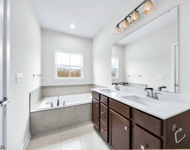 9 Peckwell St - Photo Thumbnail 18
