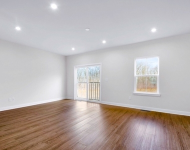 9 Peckwell St - Photo Thumbnail 7