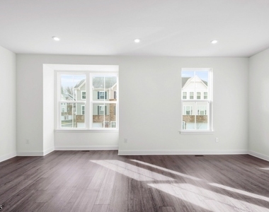 9 Peckwell St - Photo Thumbnail 12