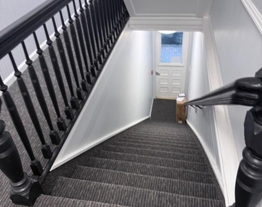 13 North Union Avenue - Photo Thumbnail 2