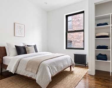 188 Claremont Avenue - Photo Thumbnail 1