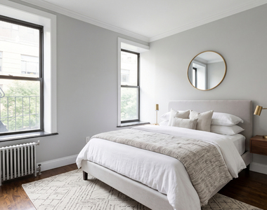 334 East 100th Street - Photo Thumbnail 4