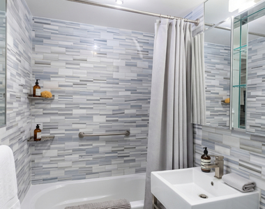 334 East 100th Street - Photo Thumbnail 7