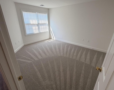 149 Birch Avenue - Photo Thumbnail 16