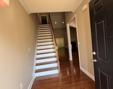153 Birch Avenue - Photo Thumbnail 8