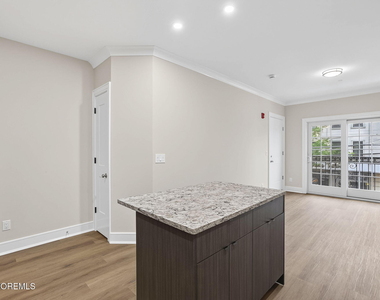 112 Brighton Avenue - Photo Thumbnail 2