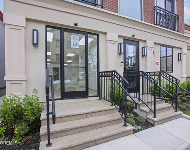 112 Brighton Avenue - Photo Thumbnail 26