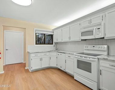 43 Eastport Court - Photo Thumbnail 2